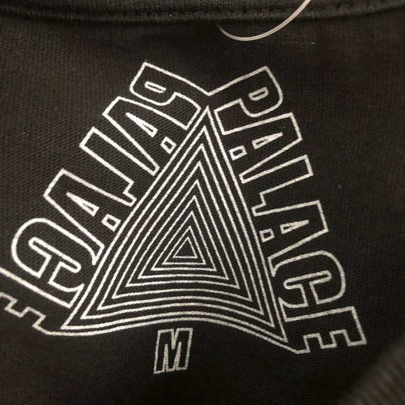 Palace Small Portion T-shirt Size Medium in Black Color - Picture 4 of 10